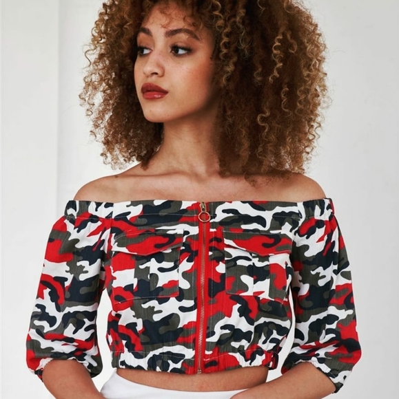 Red Camo Crop Top - Picture 1 of 2